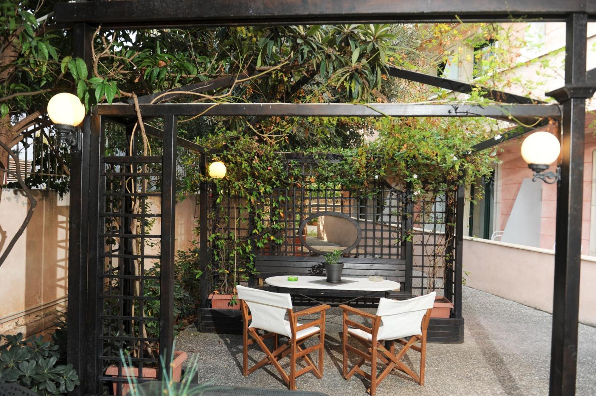 Villa Orion Hotel Atenas Exterior foto